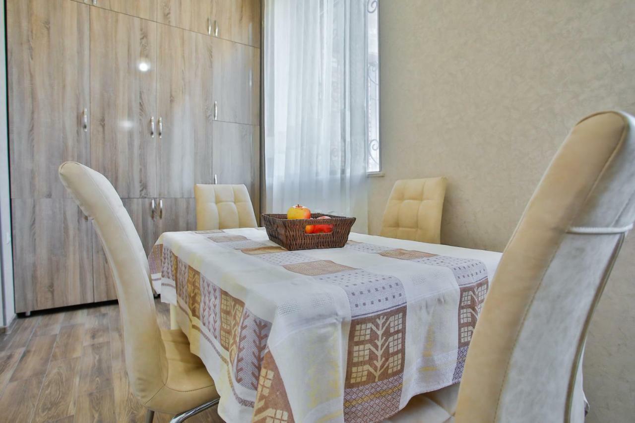 Apartment Anano 库塔伊西 外观 照片